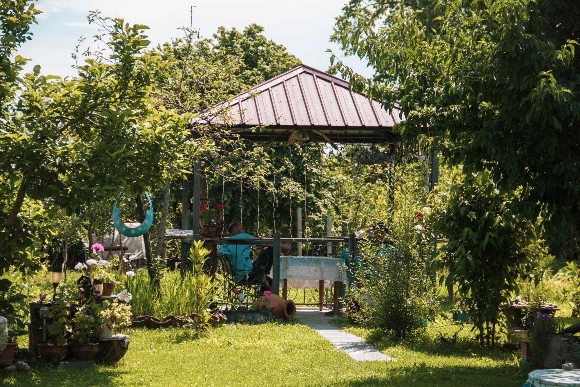 Guest House Melissa Duisi Kültér fotó