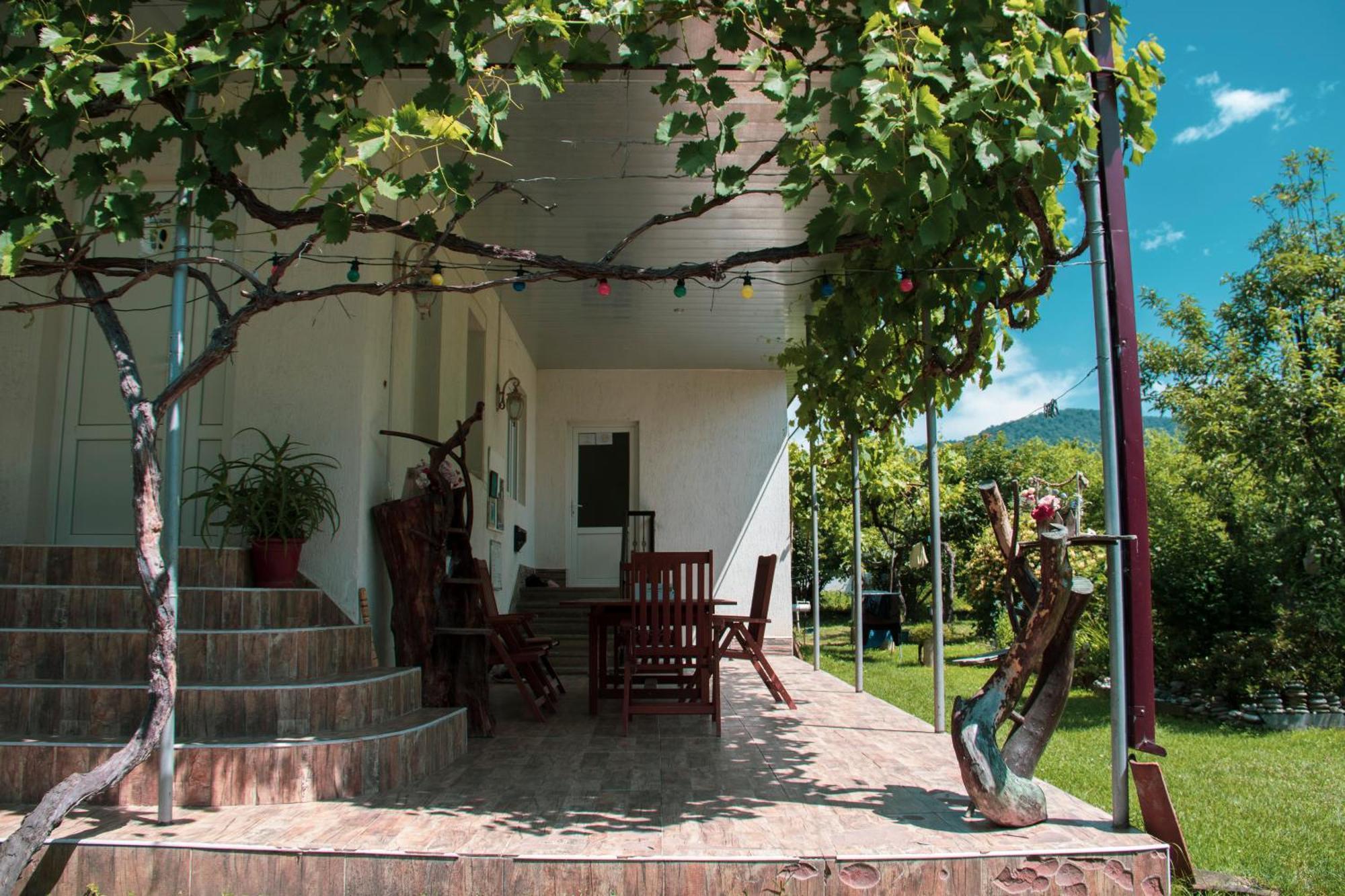 Guest House Melissa Duisi Kültér fotó